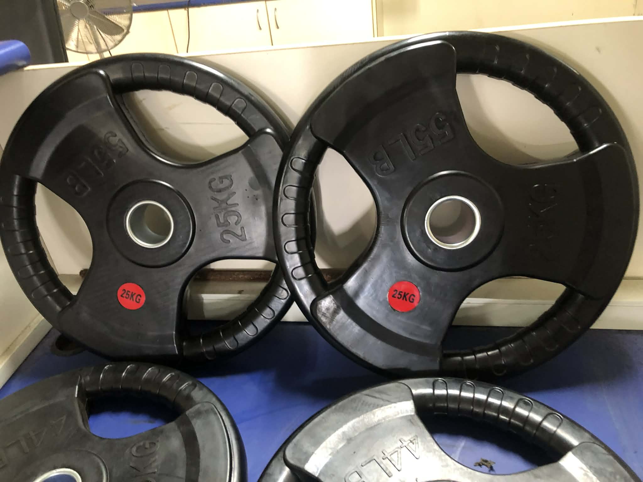 Rubber Tri Grip Plates (NEW)